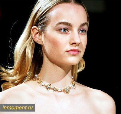 бусы, колье, цепочки лето 2019